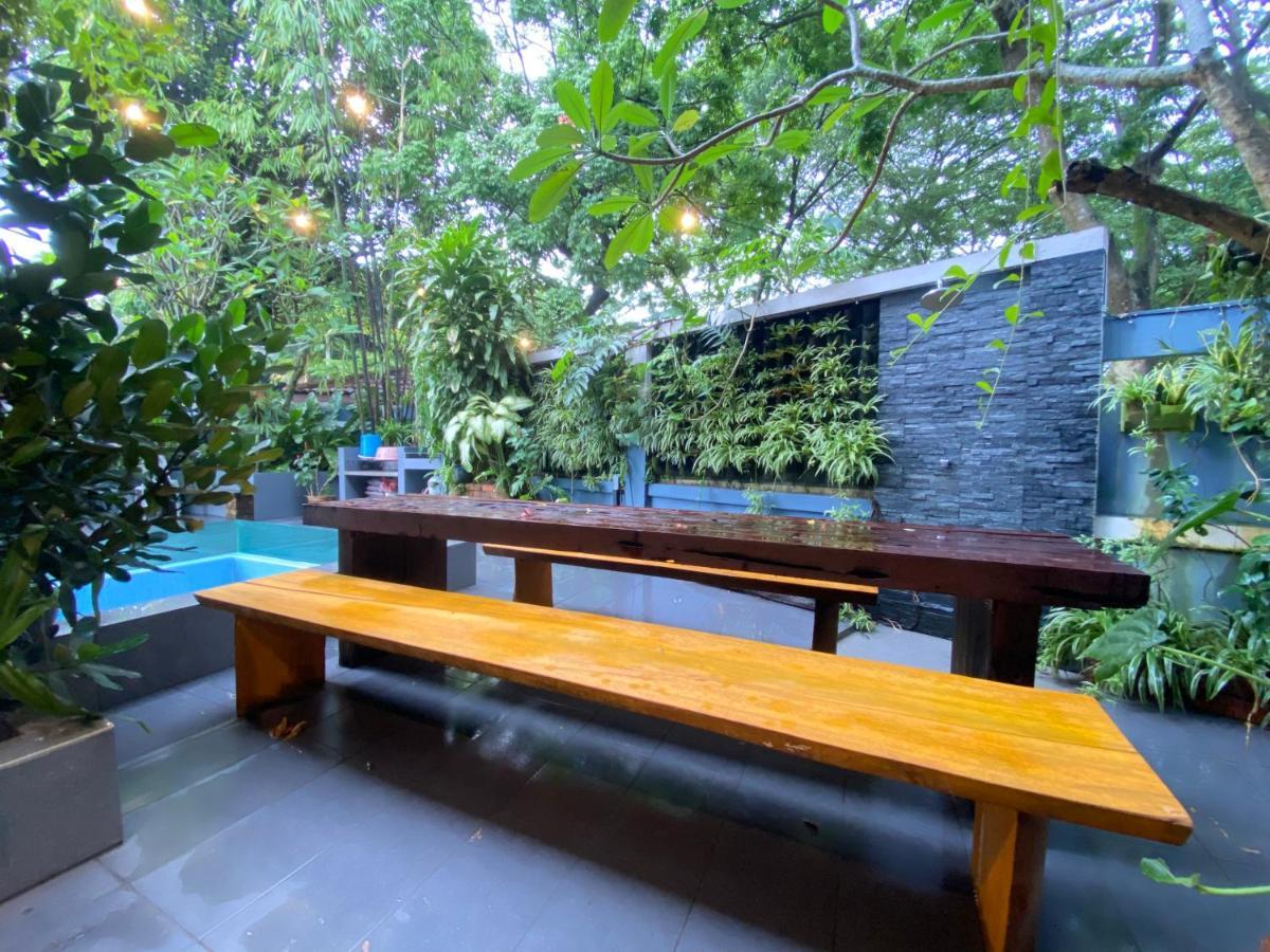 Oneriimba Private Pool & Garden Residence Johor Bahru Ngoại thất bức ảnh