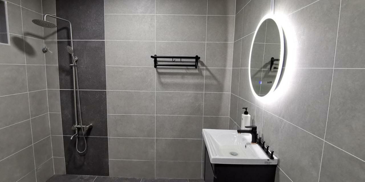 Oneriimba Private Pool & Garden Residence Johor Bahru Ngoại thất bức ảnh
